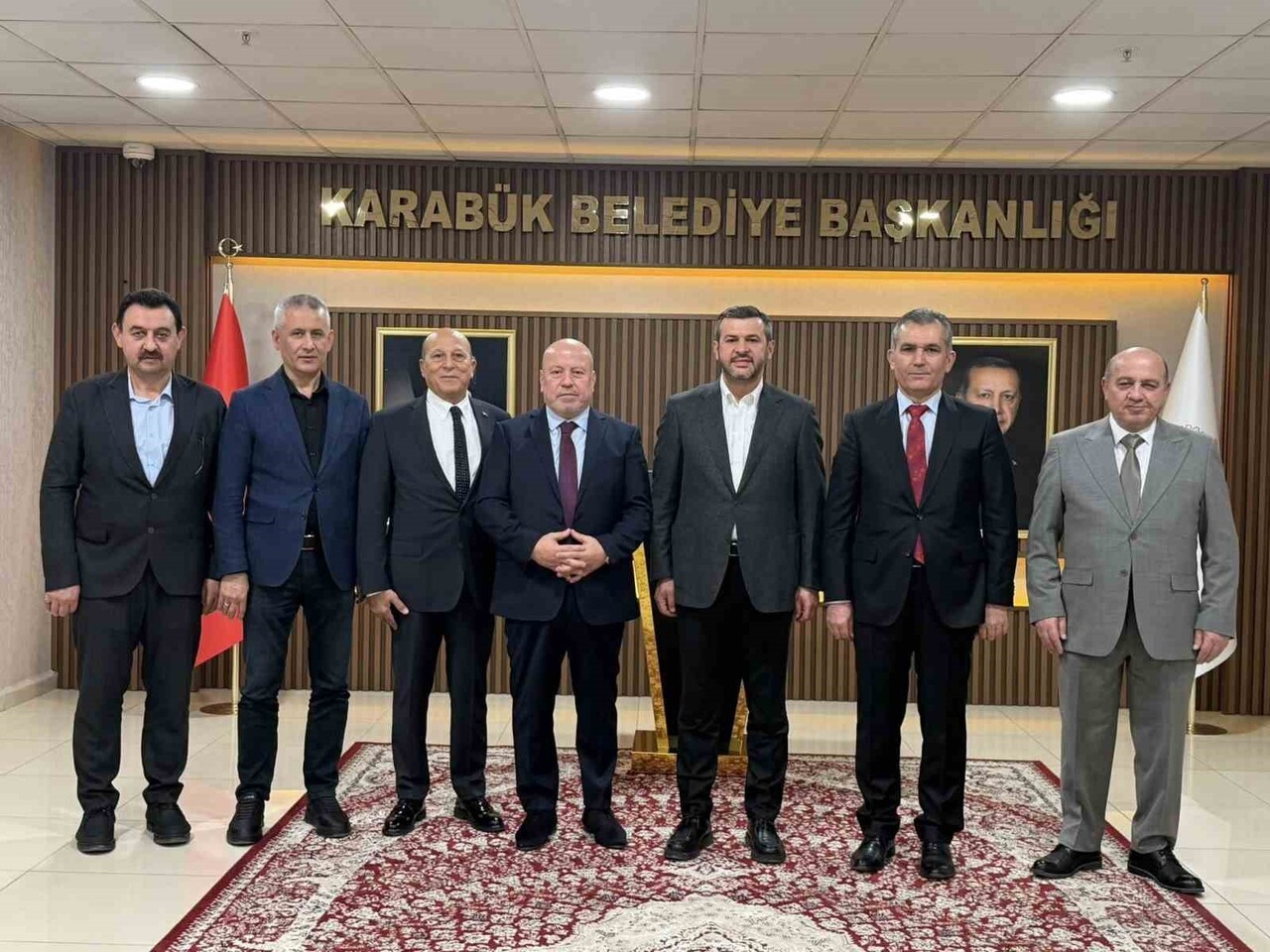 AVRUPALI TÜRK GİRİŞİMCİLER BİRLİĞİ GENEL BAŞKANI ORHAN BUYURMAN VE YÖNETİM KURULU, KARABÜK’TE BİR...