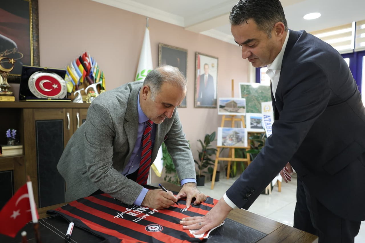 AYDIN 1. AMATÖR KÜME 2. GRUP'TA MÜCADELESİNİ SÜRDÜREN KOÇARLI BELEDİYESPOR, BU SEZON ŞAMPİYONLUĞA...