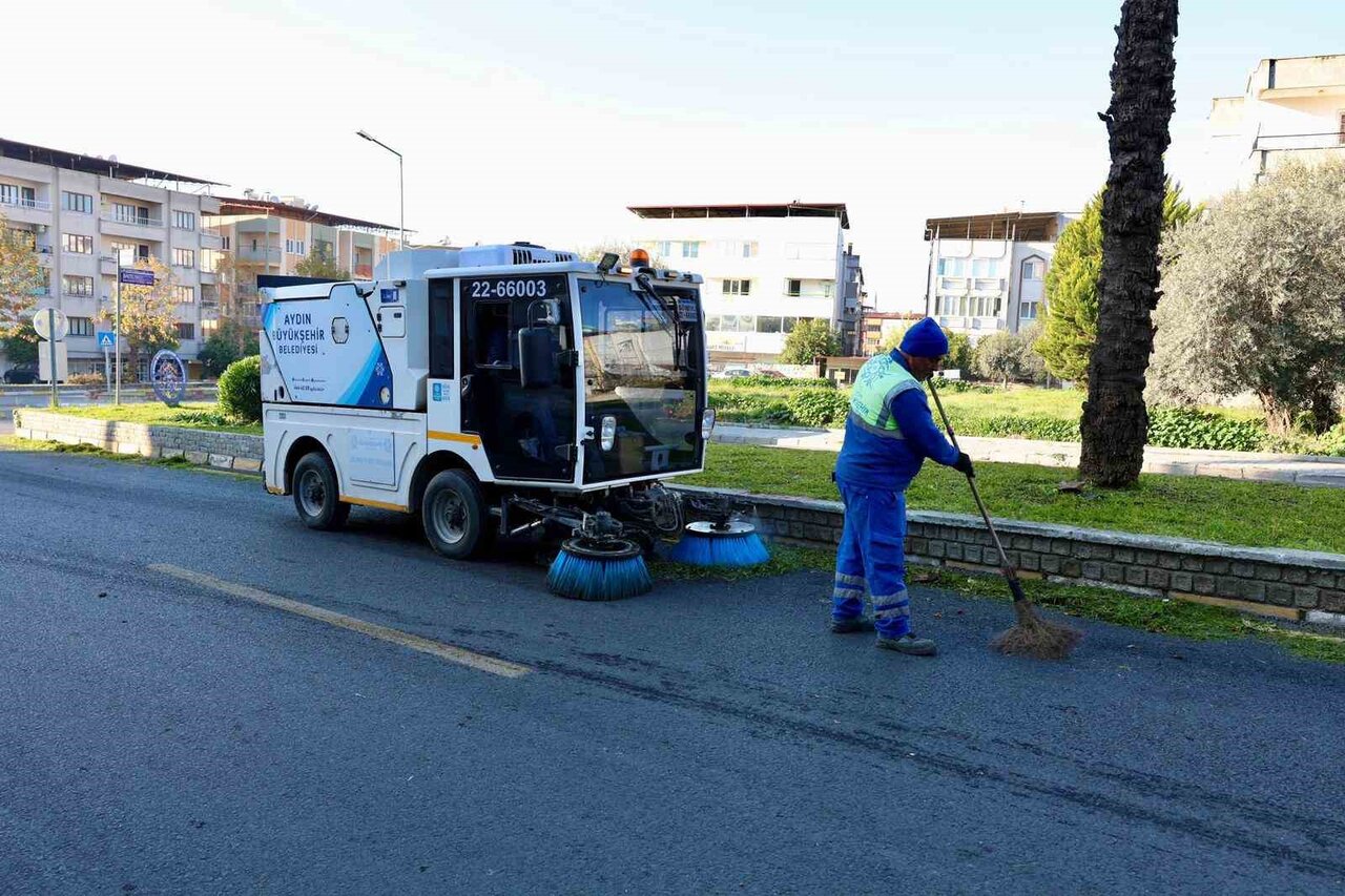 AYDIN BÜYÜKŞEHİR BELEDİYESİ TARAFINDAN KENT GENELİNDE HAYATA GEÇİRİLEN ÇALIŞMALAR DEVAM EDİYOR....