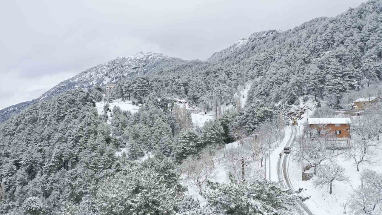 AYDIN GENELİNDE HAVA SICAKLIKLARININ HİSSEDİLİR DERECEDE DÜŞMESİ BEKLENİRKEN, AYDIN VALİLİĞİ...