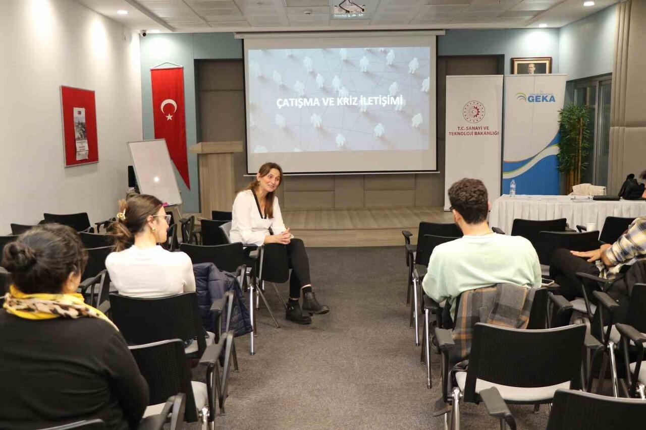 AYDIN TİCARET ODASI (AYTO) AKADEMİ VE GÜNEY EGE KALKINMA AJANSI İŞ BİRLİĞİYLE DÜZENLENEN 'YENİ...