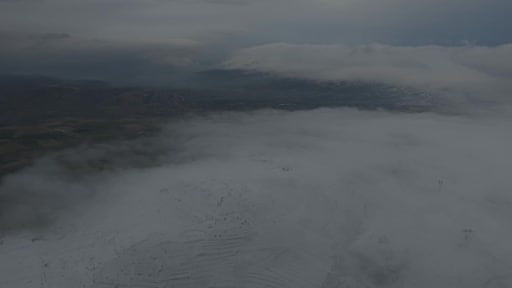 Aynı rakımda üç mevsim böyle görüntülendi: Harput'ta kar ve sis