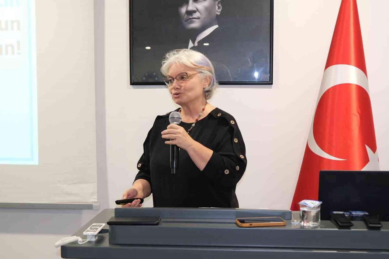 AYŞE KAFKASLI