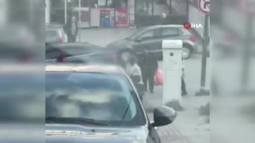 Başakşehir'de çocukların kavgası kamerada