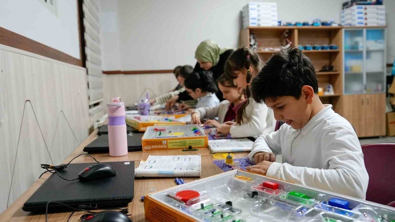 BAŞİSKELE BELEDİYESİ TARAFINDAN ÇOCUKLARIN EĞİTİMİNE VE KİŞİSEL GELİŞİMİNE KATKI SUNMAK AMACIYLA...