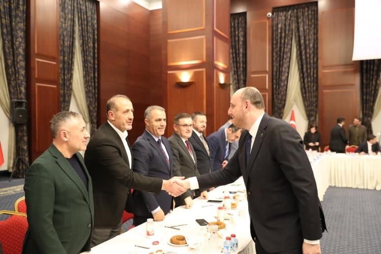 BAŞKAN YILDIRIM, İL BAŞKANLARI İSTİŞARE VE DEĞERLENDİRME TOPLANTISINA KATILDI