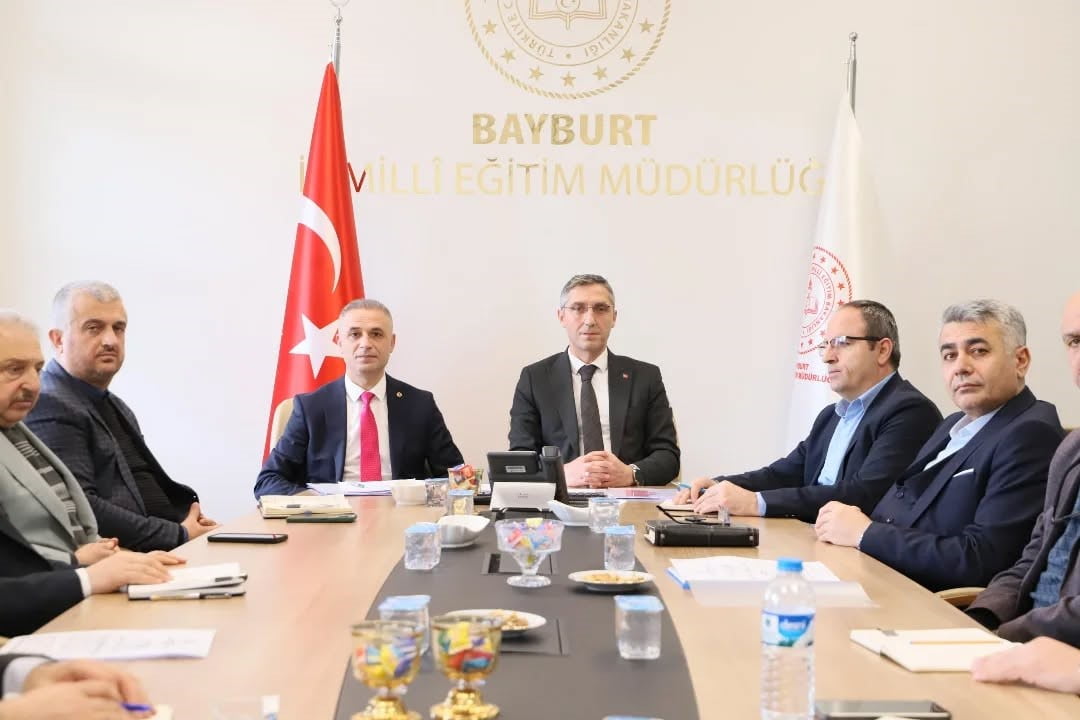 BAYBURT’TA AÇIK ÖĞRETİM KURUMLARI SINAV YÜRÜTME KURULU TOPLANDI