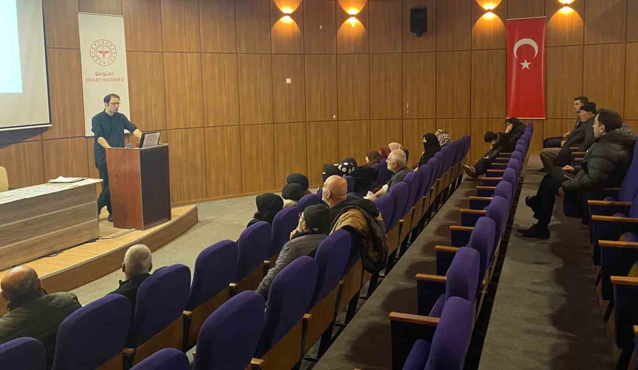 BAYBURT’TA YILIN SON ‘DİYABET OKULU EĞİTİMİ’ TAMAMLANDI