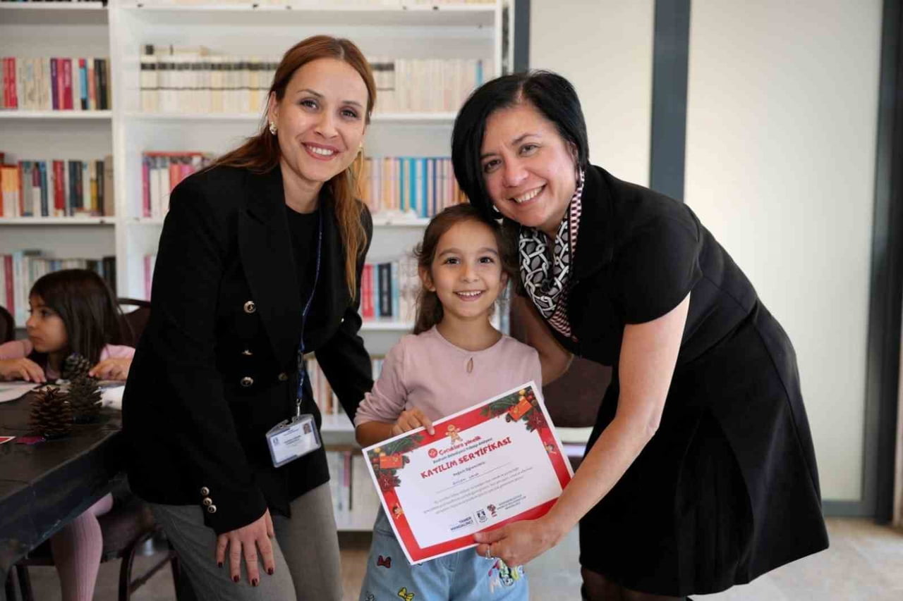 BELEDİYEDEN ÇOCUKLARA YÖNELİK YILBAŞI ATÖLYESİ