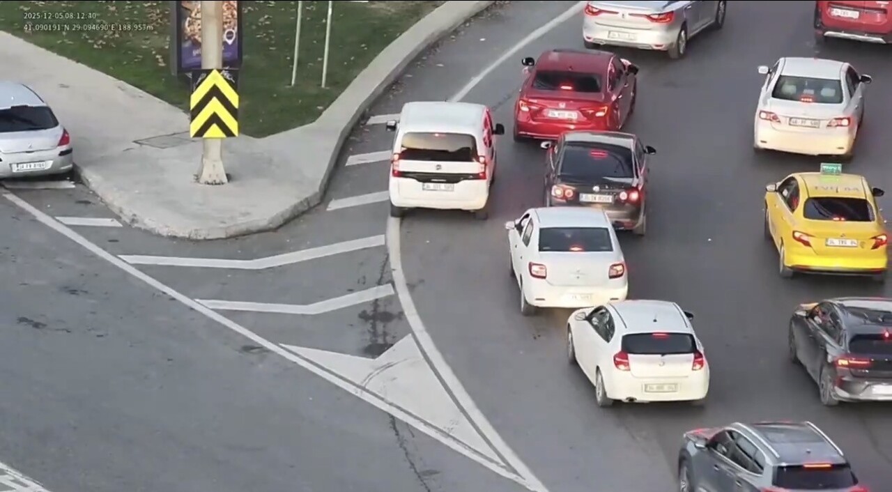 BEYKOZ KAVACIK TEM BAĞLANTISINDA DRON DESTEKLİ KONTROLDE KAYNAK YAPAN ARAÇLAR TEK TEK TESPİT...