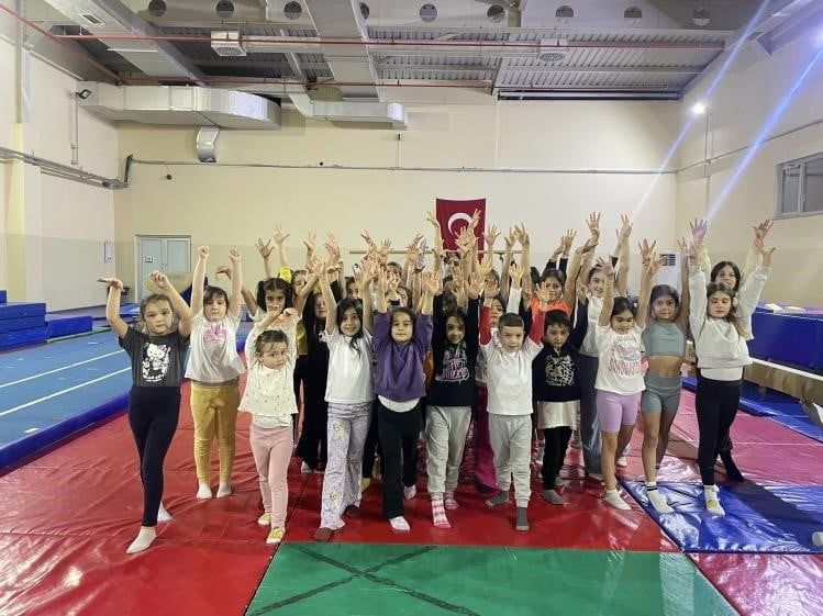 BİLECİK'TE CİMNASTİK SPOR OKULLARI YOĞUN İLGİ GÖRÜYOR