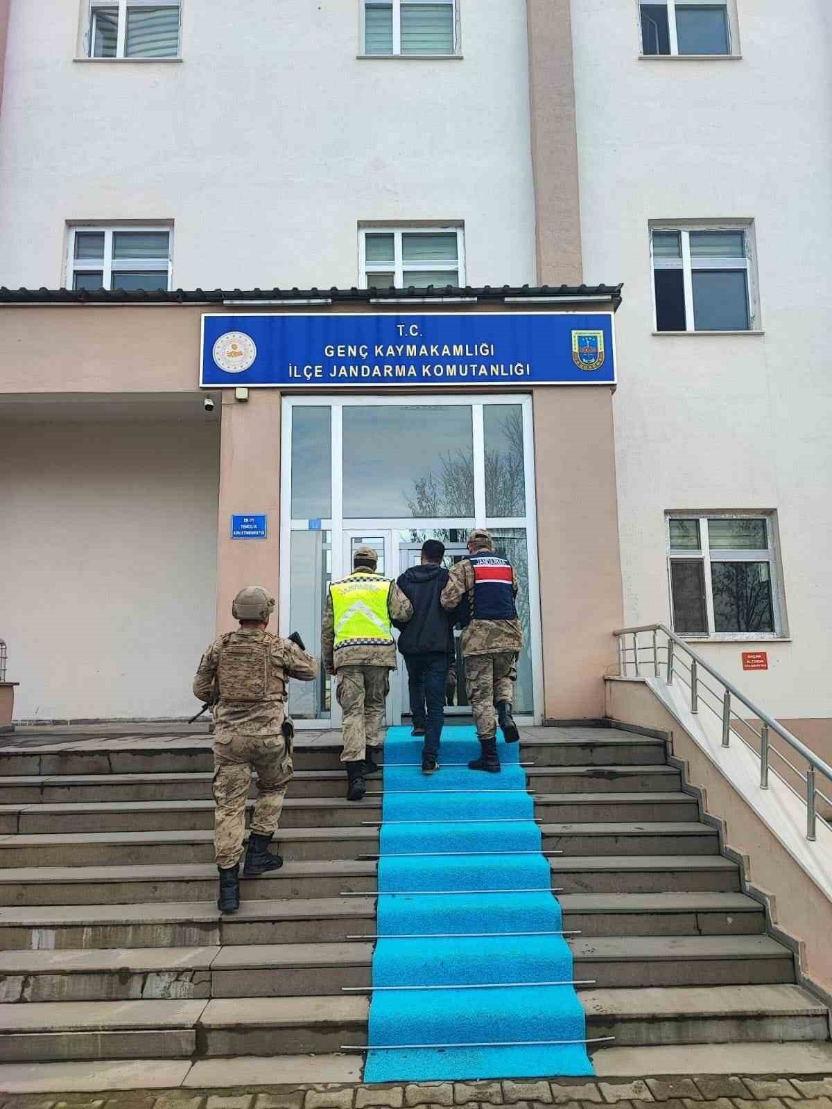 BİNGÖL’DE JANDARMADAN OPERASYON : 1 ŞAHIS YAKALANDI