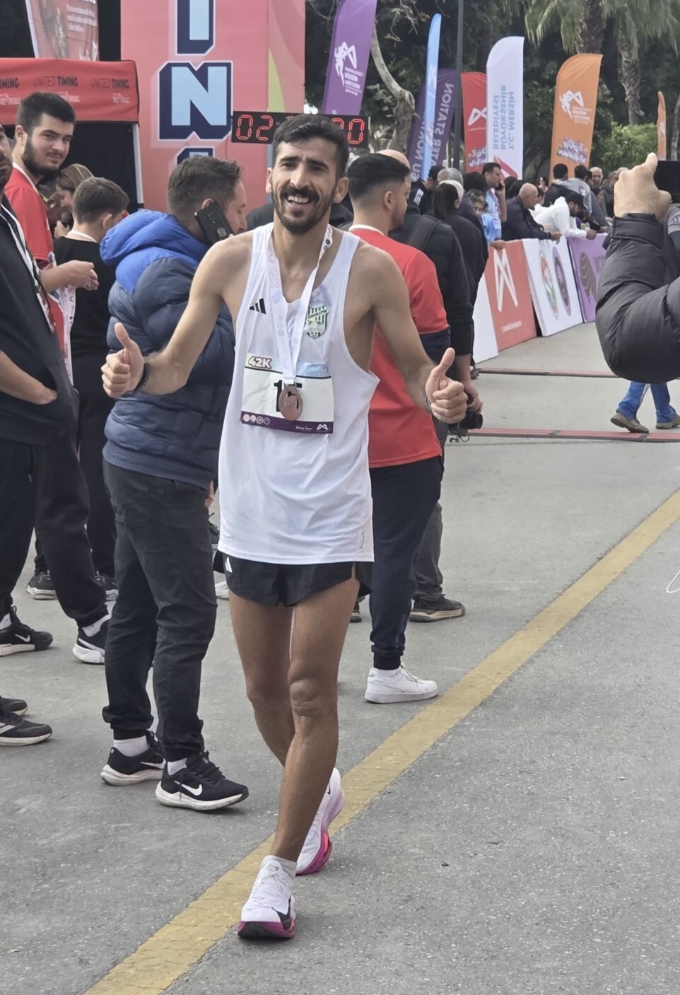 BİNGÖLLÜ SPORCU MARATONDA BİRİNCİ OLDU