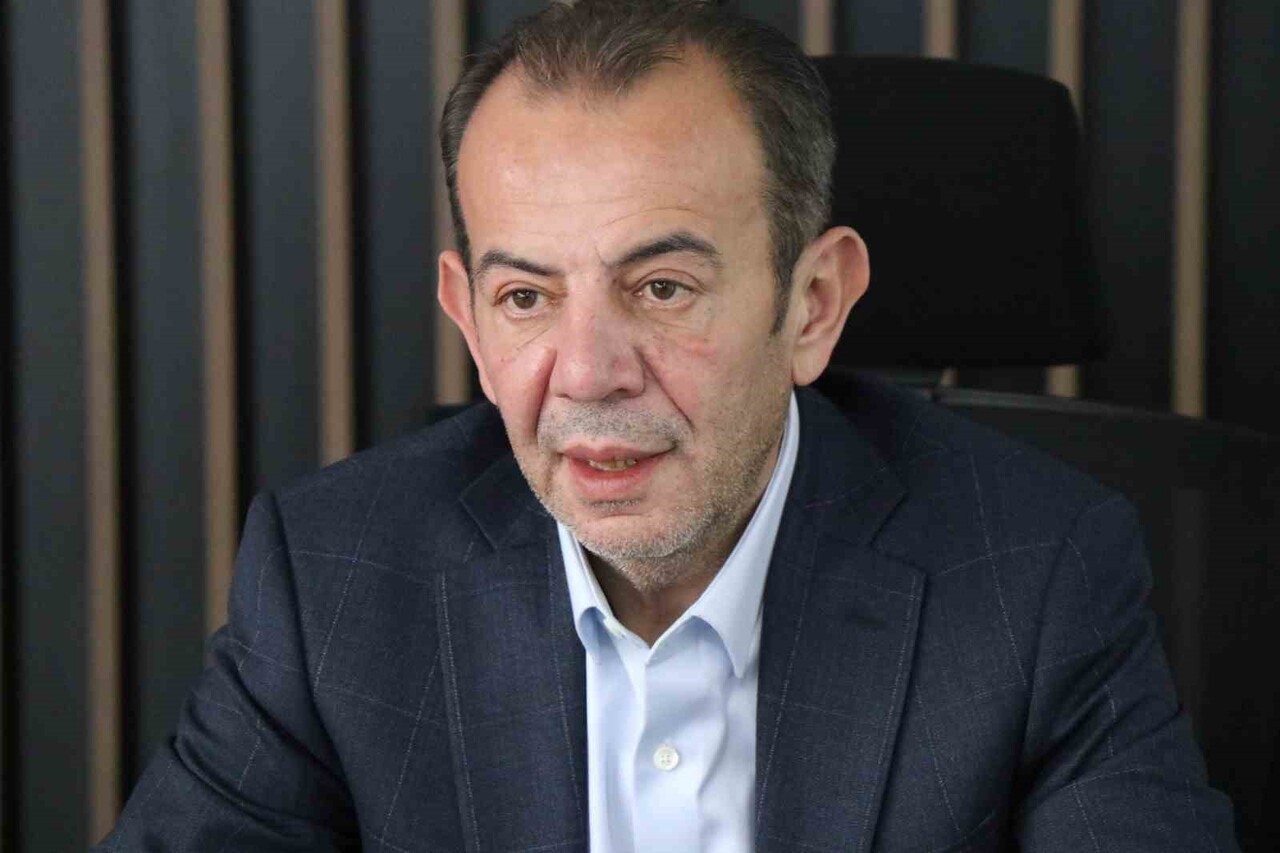 BOLU BELEDİYE BAŞKANI TANJU ÖZCAN, "ALKOLÜ RAHATSIZLIĞIMDAM DOLAYI BIRAKMIŞ VE NAMAZ KILMAYA...