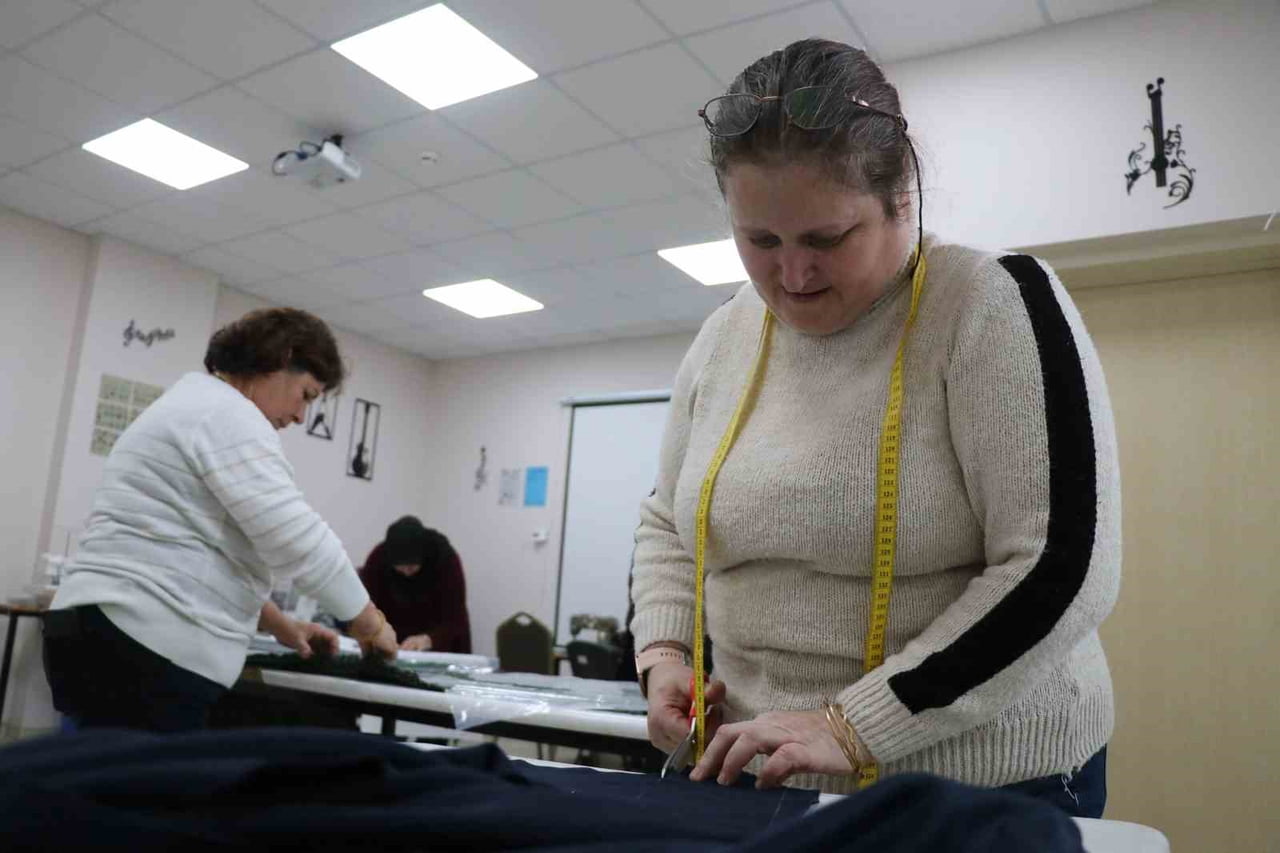 BOLU’DA ORTA VE İLERİ DÜZEY ZİHİNSEL ENGELLİ İLE OTİZMLİ BİREYLERİN EĞİTİM GÖRDÜĞÜ EMİNE MEHMET...
