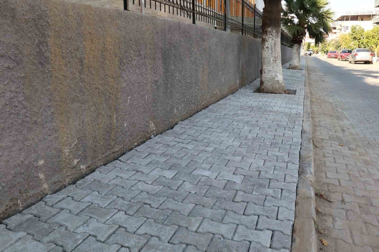 BOZDOĞAN BELEDİYESİ, OKULLARDA ÇEVRE DÜZENLEMELERİNİ SÜRDÜRÜYOR