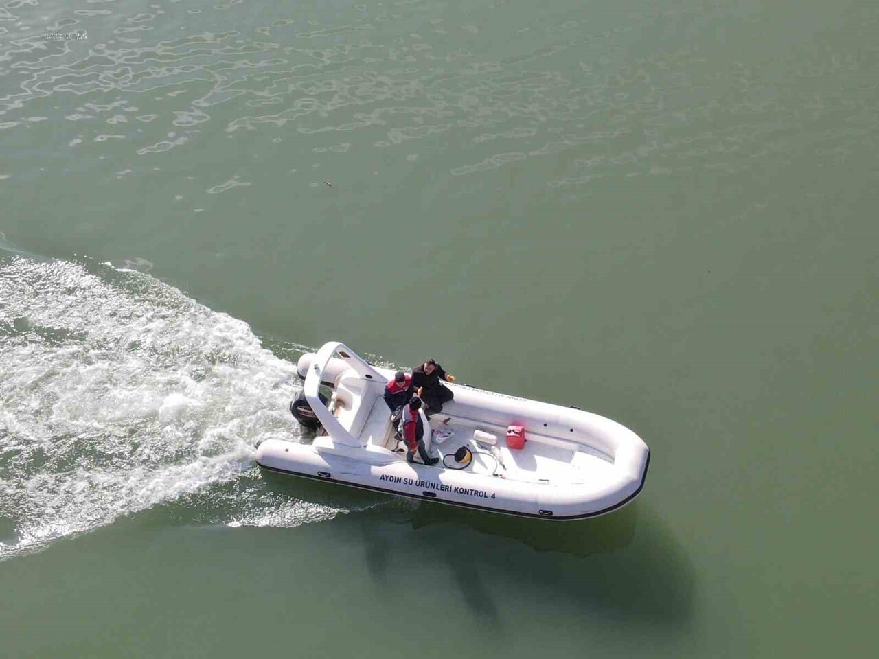 BOZDOĞAN İLÇE TARIM VE ORMAN MÜDÜRLÜĞÜ EKİPLERİ, KEMER BARAJ GÖLÜ’NDE SU ÜRÜNLERİ AVCILIĞINA...