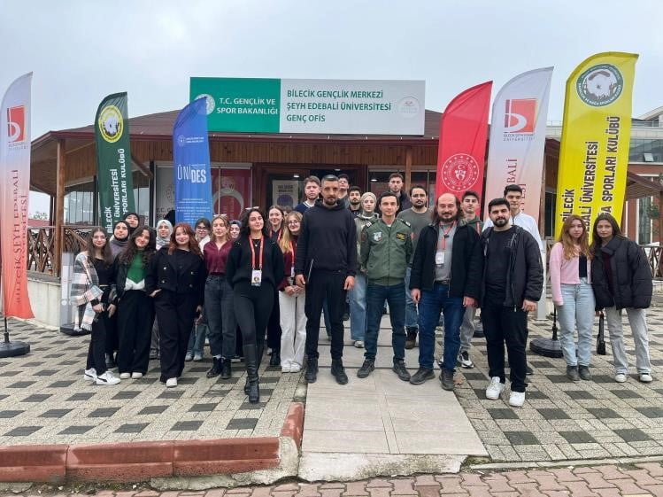 BŞEÜ GENÇ OFİS'TE "MODEL UÇAK EĞİTMEN EĞİTİMİ" PROJESİ BAŞLADI