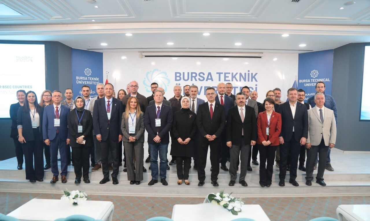 BTÜ'NÜN YÜRÜTÜCÜSÜ OLDUĞU, "KARADENİZ ÜLKELERİ İÇİN MAVİ LİMAN İNDEKSİ" PROJESİNİN AÇILIŞ...