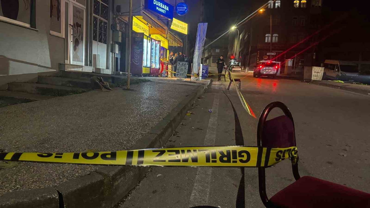 BURSA'DA ARAÇTAN ATEŞ EDEN VE 1 KİŞİNİN YARALANMASINA SEBEP OLAN ZANLI, ÇIKARILDIĞI MAHKEMECE...