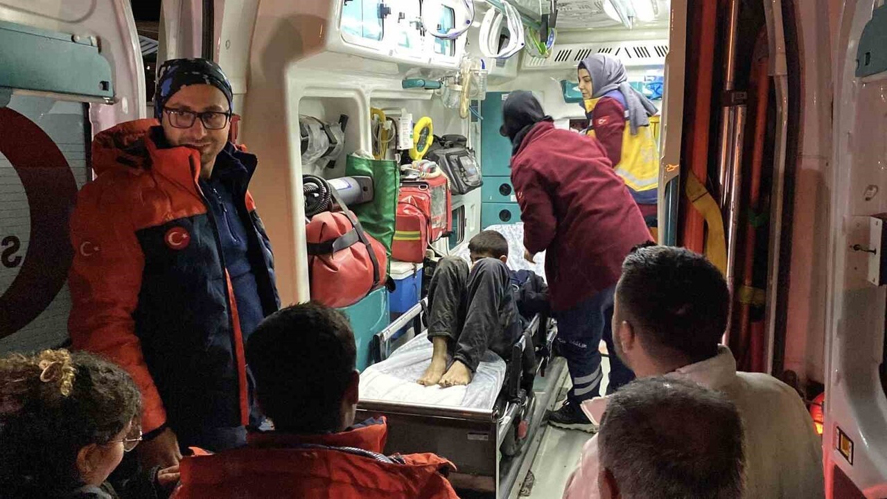 BURSA'NIN İNEGÖL İLÇESİNDEKİ ENGELSİZ YAŞAM MERKEZİNDEN KAÇAN 15 YAŞINDAKİ ENGELLİ GENÇ 6 SAAT...