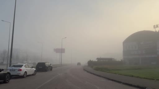 Bursa - Balıkesir yolunda yoğun sis etkili oldu