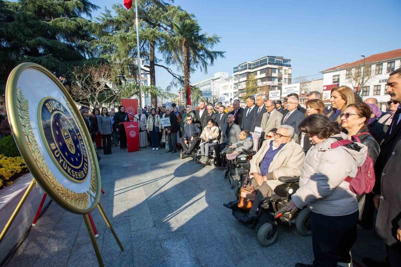 BURSA BÜYÜKŞEHİR BELEDİYESİ TARAFINDAN ÖZEL GEREKSİNİMLİ BİREYLERİN GÜNDELİK HAYATTAKİ ROLÜNÜ...
