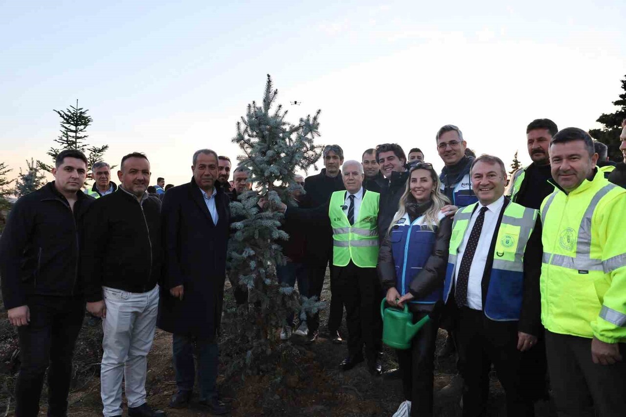 BURSA’NIN YENİDEN ‘YEŞİL’ KİMLİĞİNE KAVUŞMASI İÇİN ÇALIŞMALARINI SÜRDÜREN BÜYÜKŞEHİR BELEDİYESİ...