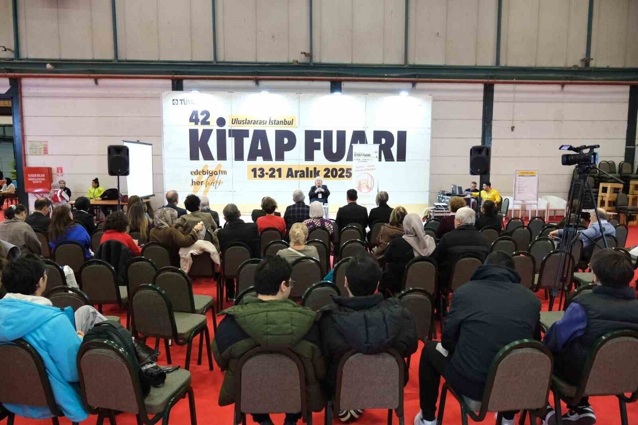 BÜYÜKÇEKMECE BELEDİYESİ, TÜYAP KİTAP FUARI’NDA HAZIRLADIĞI PROGRAMLARLA FUAR ZİYARETÇİLERİNİ...