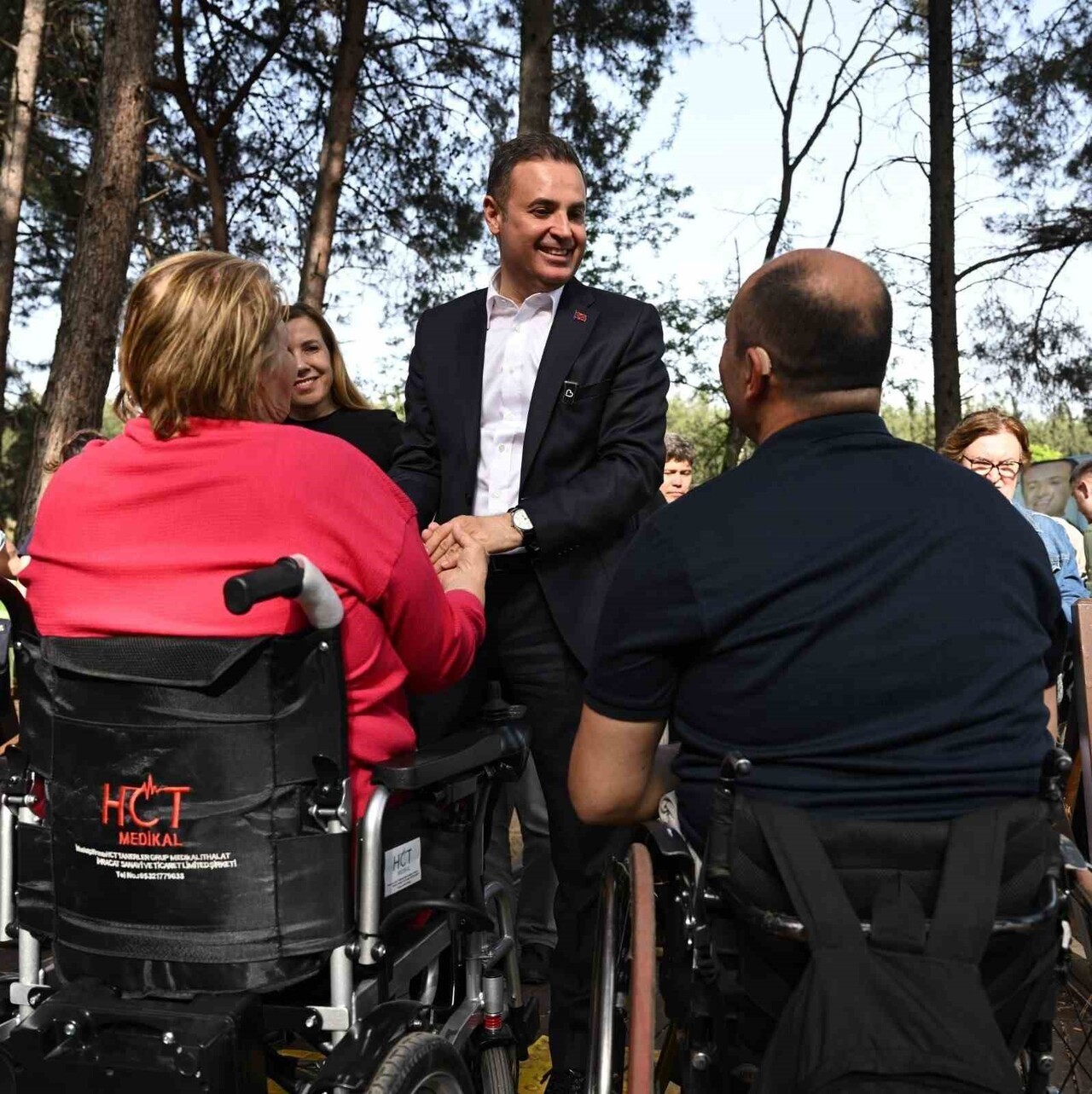 BÜYÜKŞEHİRDEN ÖZEL BİREYLERE 5.000 TL NAKDİ DESTEK