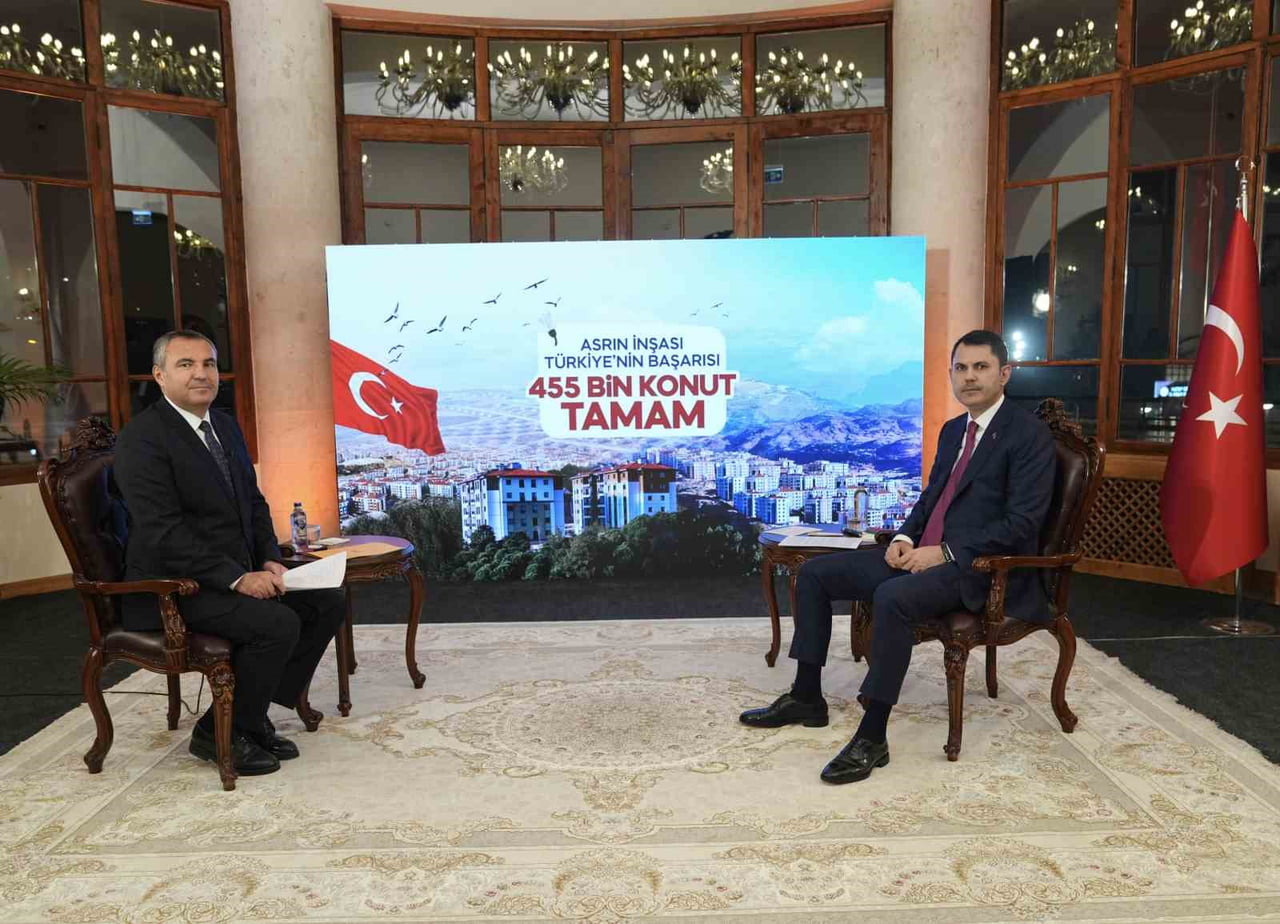 ÇEVRE, ŞEHİRCİLİK VE İKLİM DEĞİŞİKLİĞİ BAKANI MURAT KURUM, TAMAMLANAN ASRIN İNŞA SEFERBERLİĞİNİ...