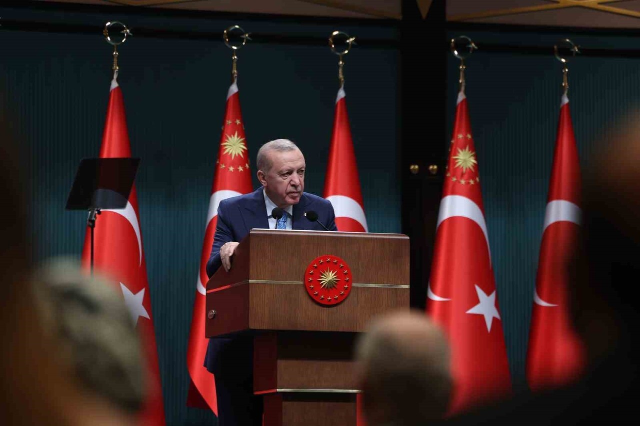 CUMHURBAŞKANI RECEP TAYYİP ERDOĞAN, "TERÖRSÜZ TÜRKİYE SÜRECİYLE BÖLGEMİZDE TESİS EDECEĞİMİZ...