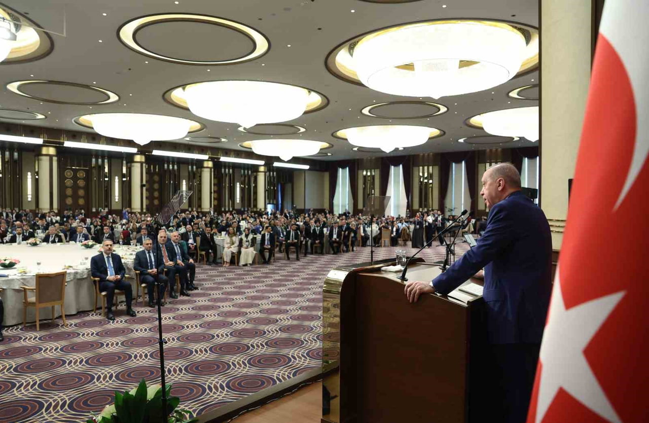 CUMHURBAŞKANI RECEP TAYYİP ERDOĞAN, ULUSLARARASI DEMOKRATLAR BİRLİĞİ HEYETİNİ KABUL PROGRAMI'NDA...