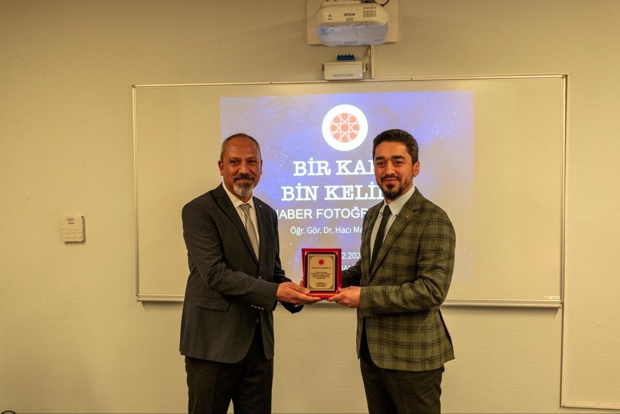 CUMHURBAŞKANLIĞI İLETİŞİM BAŞKANLIĞI ADANA BÖLGE MÜDÜRLÜĞÜ TARAFINDAN, "BİR KARE, BİN KELİME"...