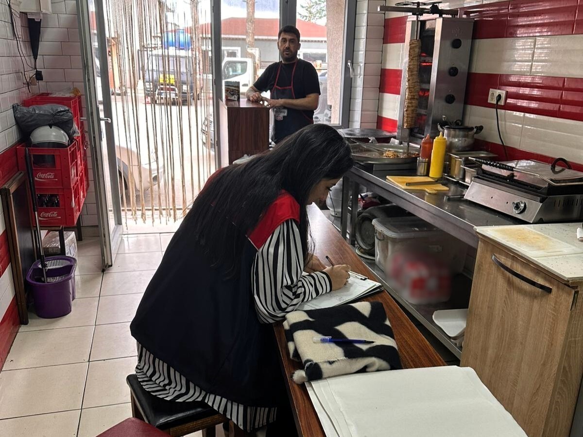 DENETİMLERDE, MEVZUATA AYKIRI DURUMLARLA İLGİLİ GEREKLİ İŞLEMLER UYGULANDI.