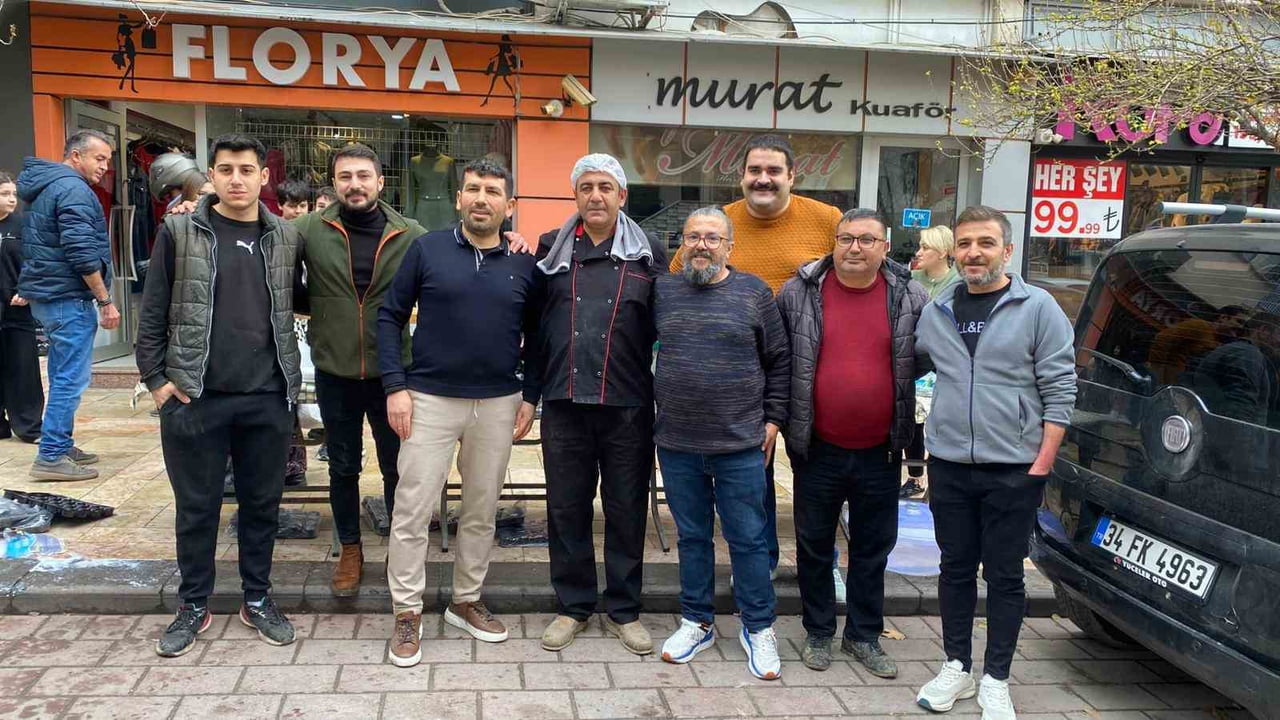 DENİZLİ’NİN MERKEZEFENDİ İLÇESİNE BAĞLI SIRAKAPILAR MAHALLESİ MİMAR SİNAN CADDESİ ESNAFLARI...