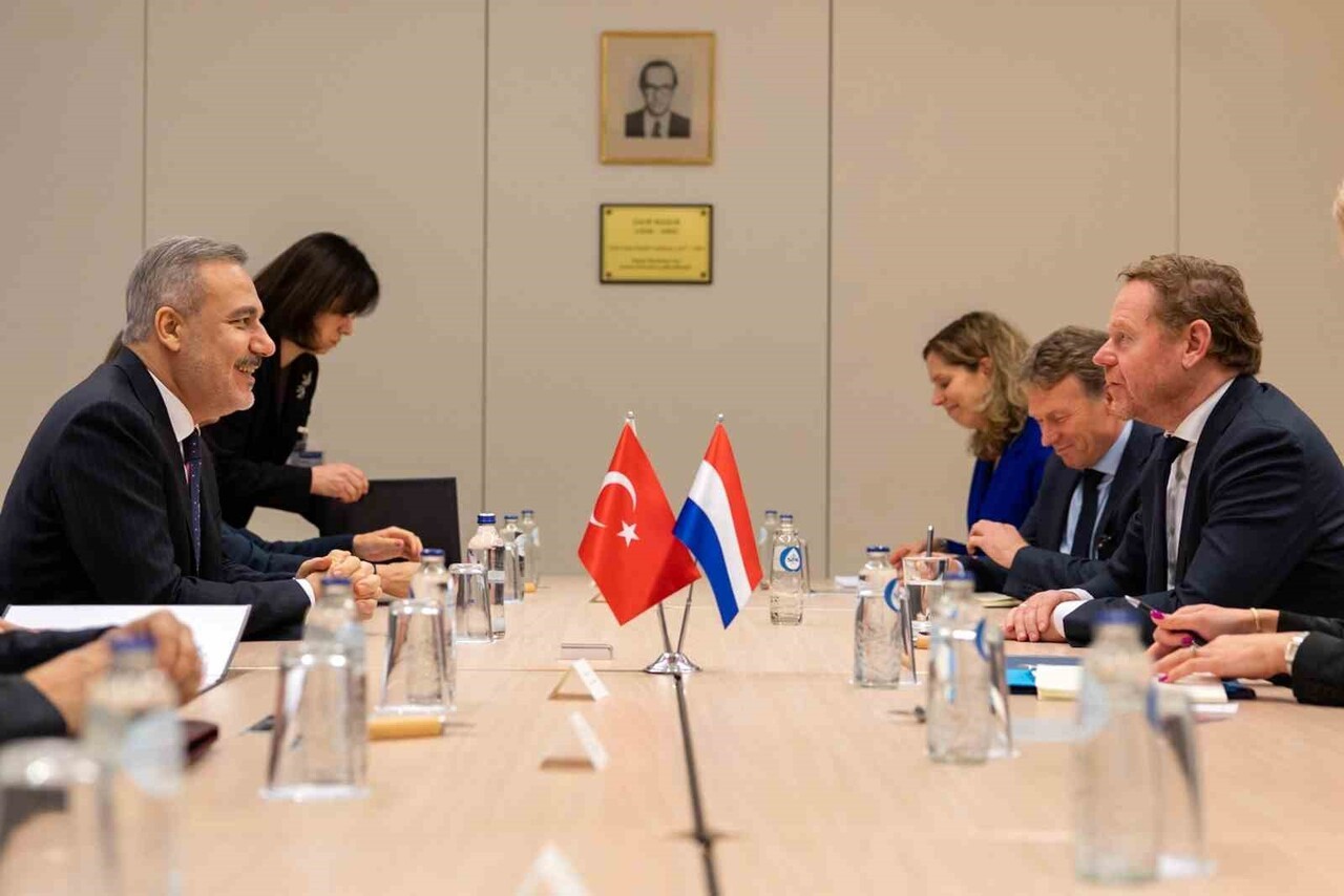 DIŞİŞLERİ BAKANI HAKAN FİDAN, HOLLANDA DIŞİŞLERİ BAKANI DAVİD VAN WEEL İLE GÖRÜŞTÜ