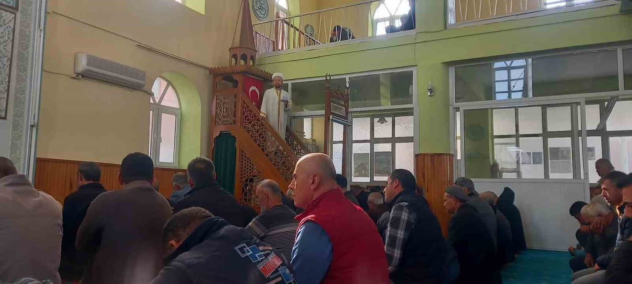 DİYANET İŞLERİ BAŞKANLIĞI TARAFINDAN AÇIKLANAN CUMA HUTBESİNDE BU HAFTA TOPLUM KİMLİĞİNİN...