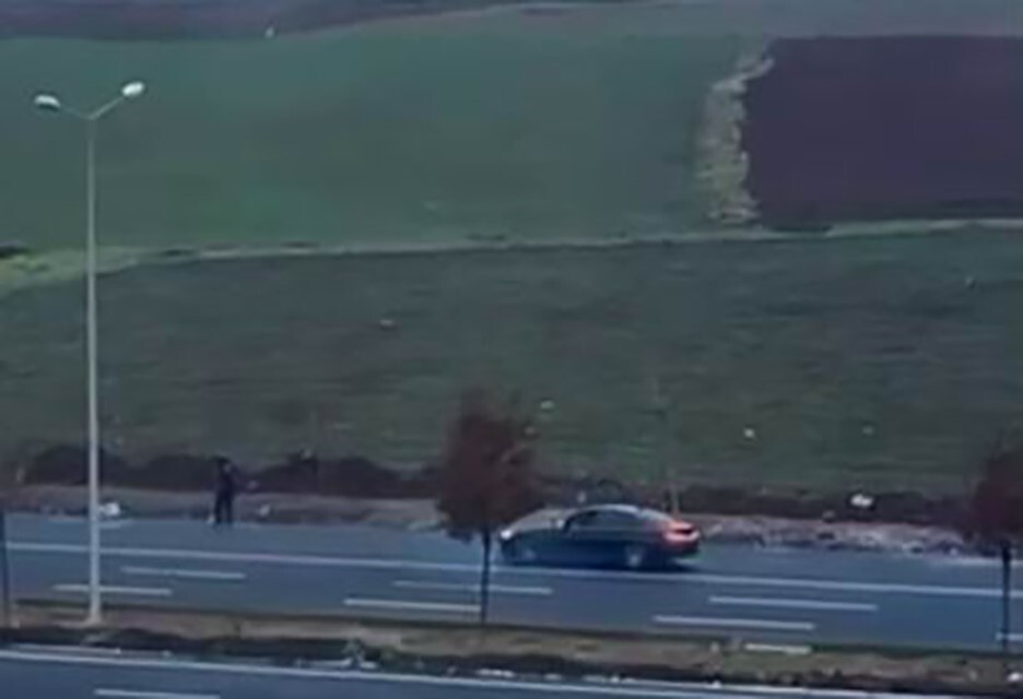 DİYARBAKIR’DA BİR CADDEDE ÜST ÜSTE DRİFT ATARAK TRAFİĞİ TEHLİKEYE ATAN SÜRÜCÜYE 46 BİN 392 LİRA...