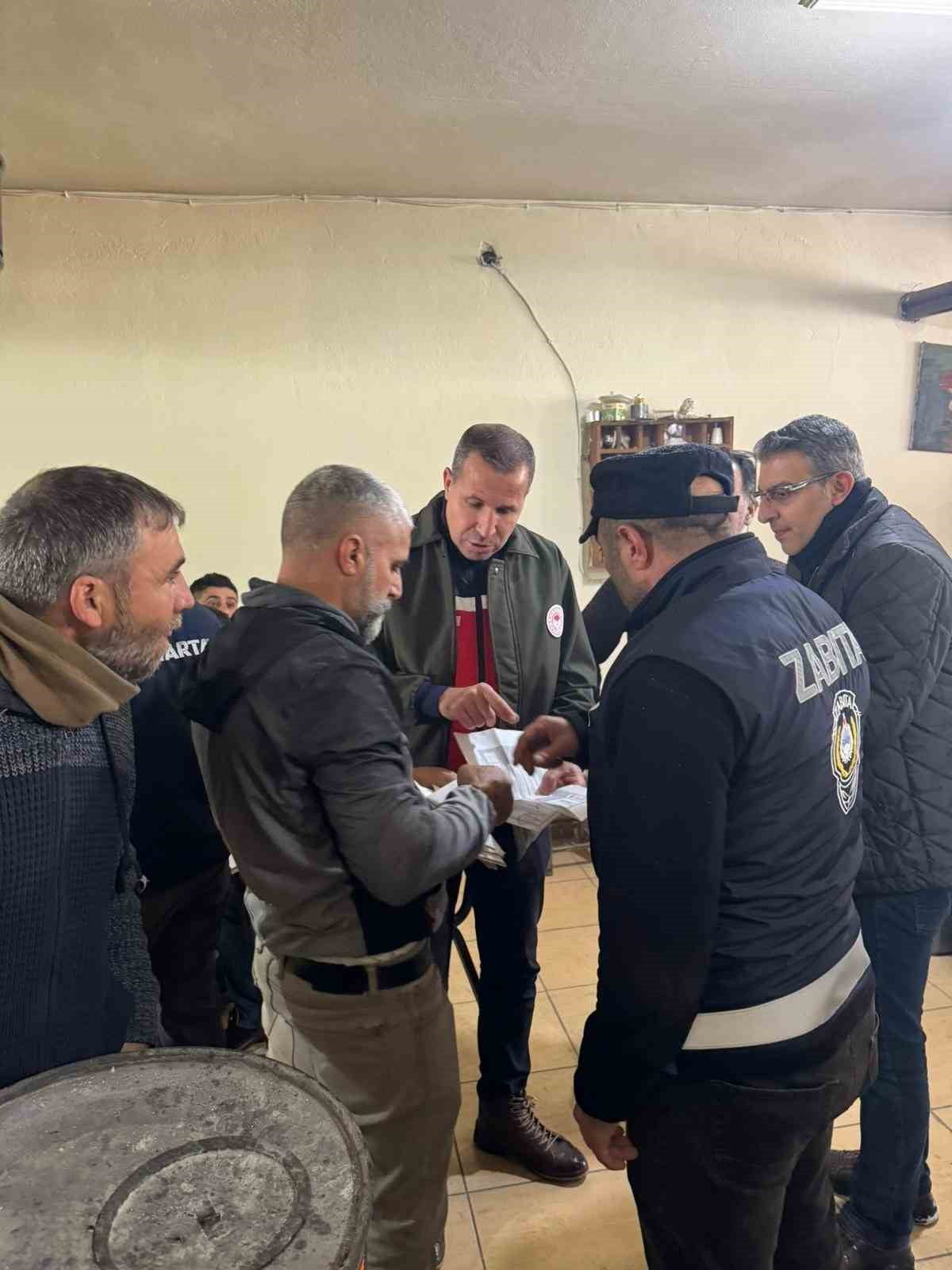 DİYARBAKIR’IN DİCLE İLÇESİNDE YENİ YILA SAATLER KALA YILBAŞI DENETİMLERİ...