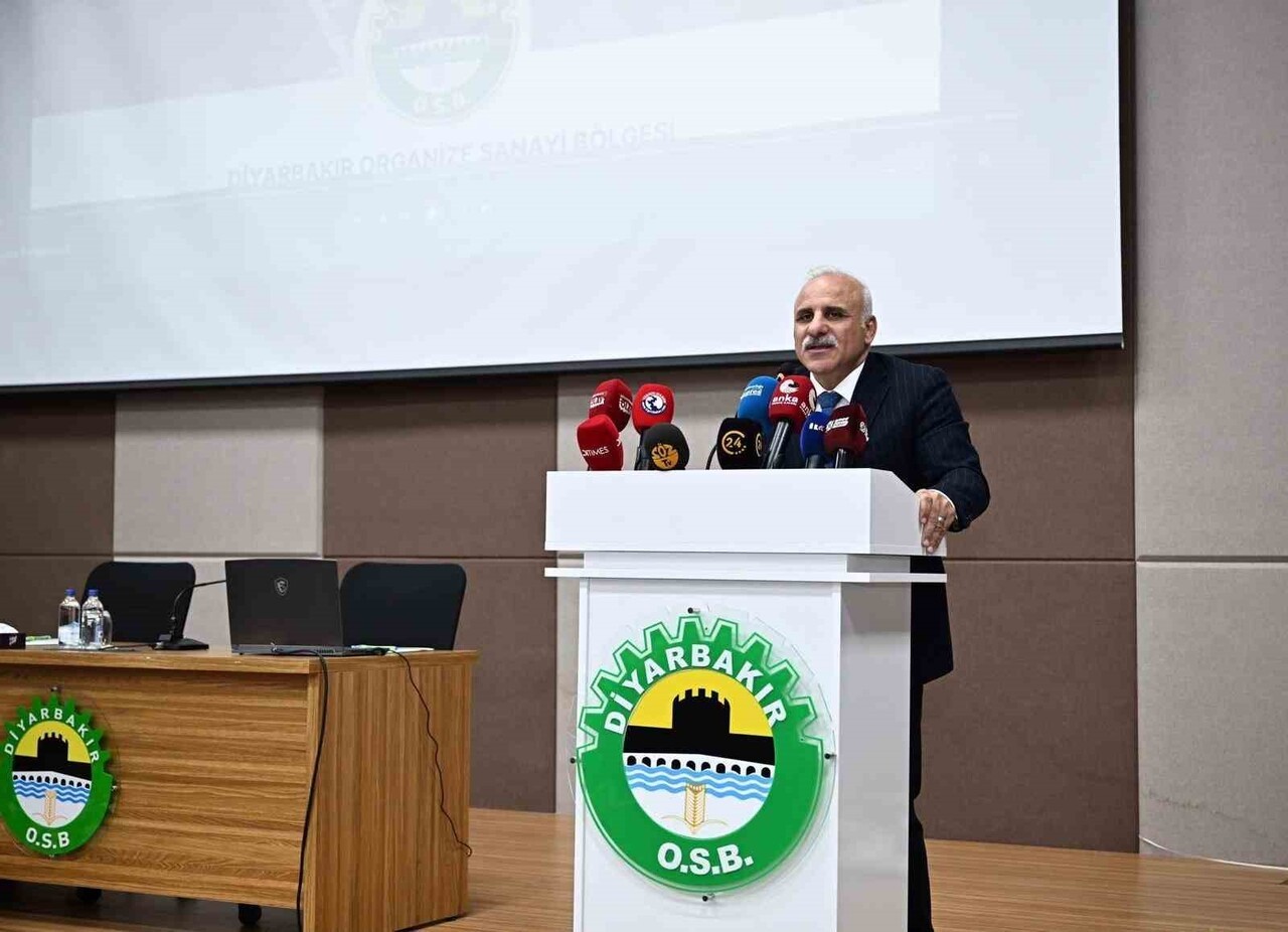 DİYARBAKIR VALİSİ MURAT ZORLUOĞLU