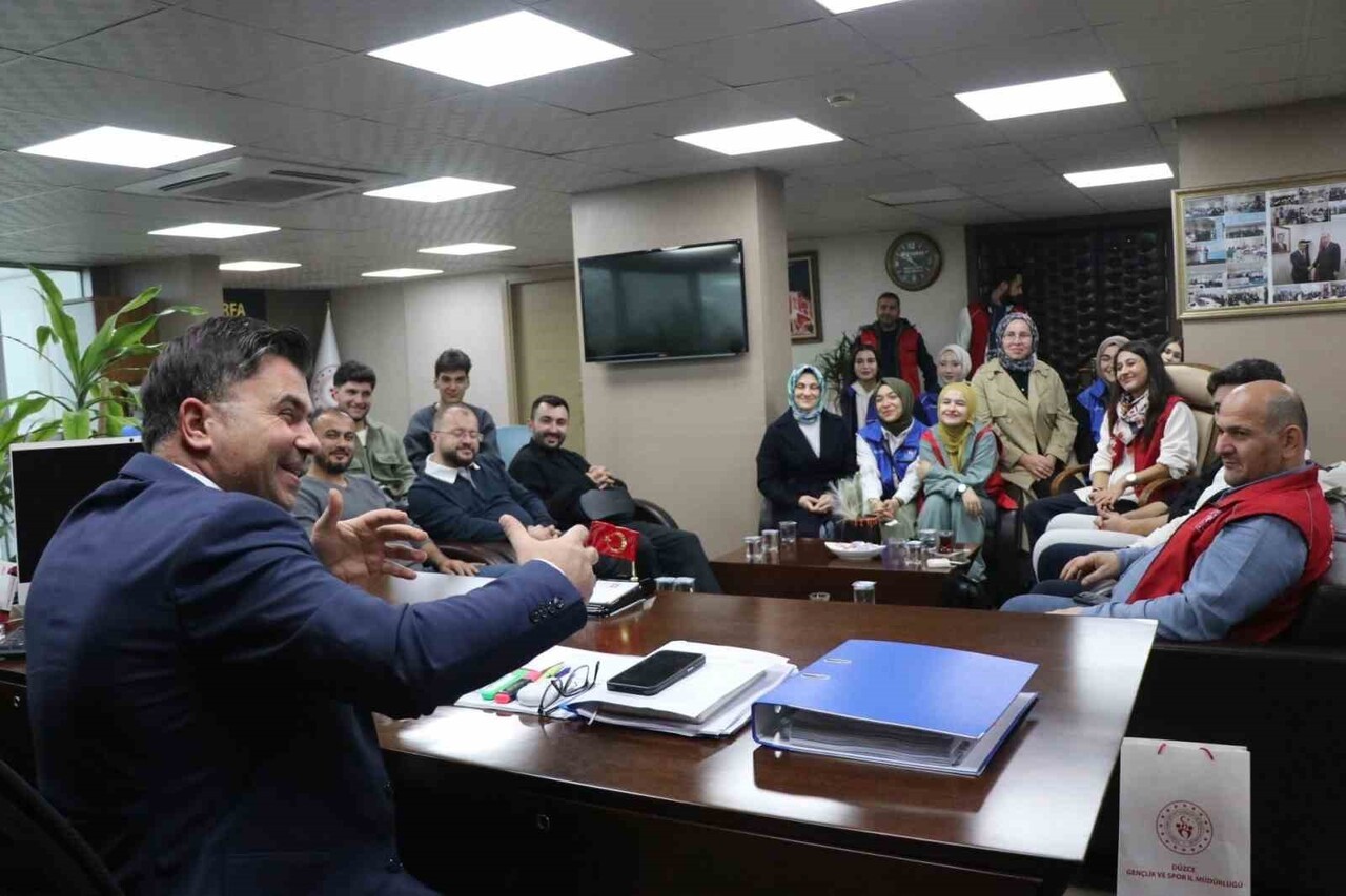 DÜZCE BİLİM KARAVANI PROJESİ KAPSAMINDA Kİ GENÇLİK EKİBİ, ŞANLIURFA GENÇLİK VE SPOR İL MÜDÜRÜ İSA...