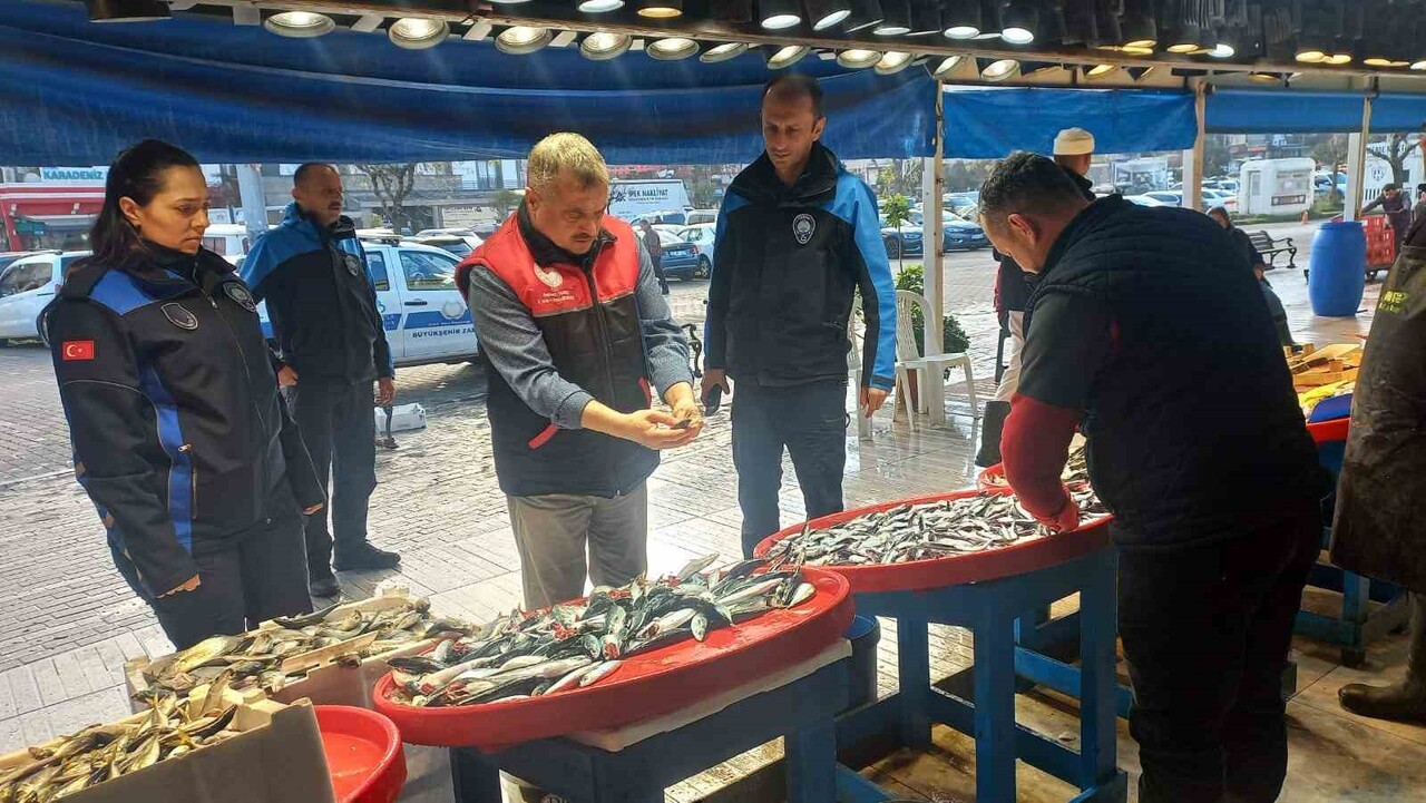 EKİPLER, BALIK HALİNDE KAPSAMLI BİR DENETİM GERÇEKLEŞTİRDİ.