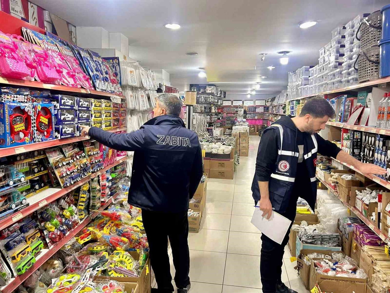 EKİPLER TARAFINDA HAKSIZ FİYAT ARTIŞI, FİYAT ETİKETLERİ VE LİSTELERİ İLE DARA VE GRAMAJ...