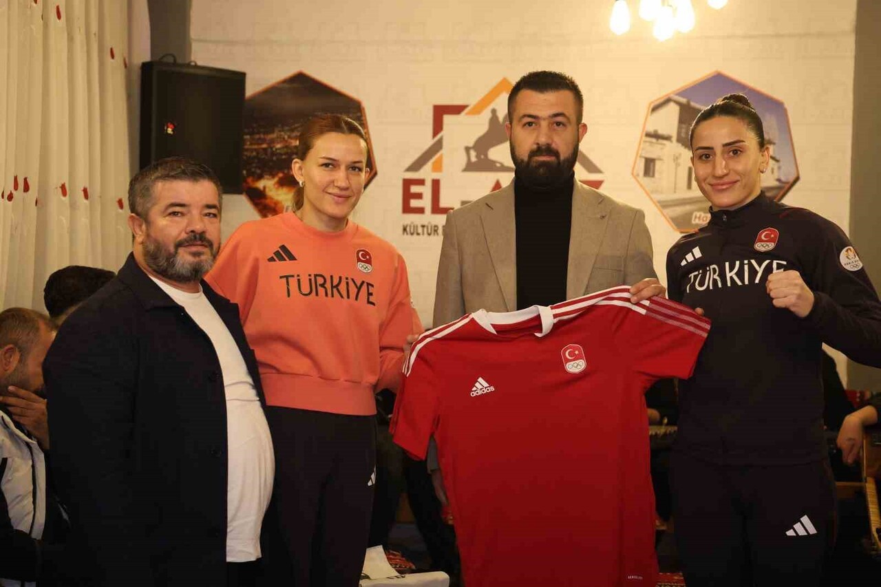 EL-AZİZ-DER, MALATYA VE ELAZIĞ'DAN KATILAN MİLLİ SPORCULARIN DA YER ALDIĞI MORAL PROGRAMINA EV...