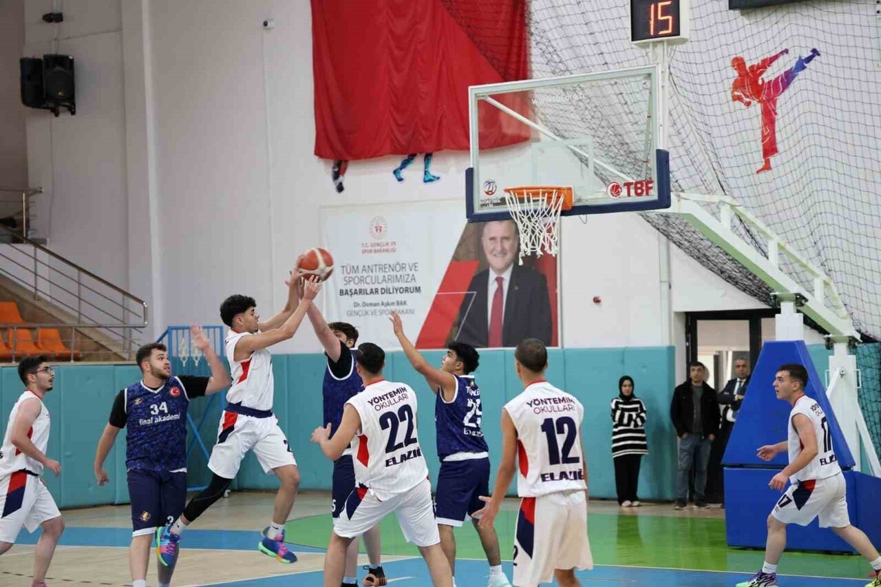 ELAZIĞ'DA 4 BRANŞTA MÜSABAKALAR SONA ERDİ