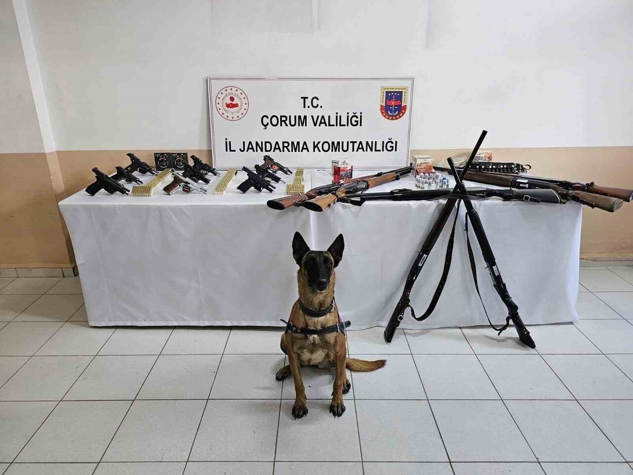 ELE GEÇİRİLEN MALZEMELERDEN GÖRÜNTÜ