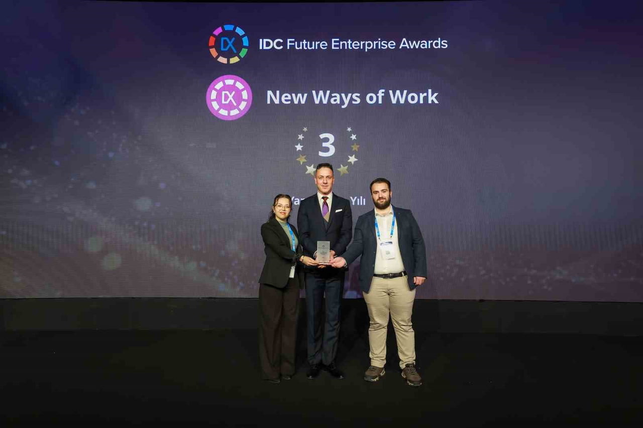 ELEKTRİK DAĞITIM FİRMASI, YAPAY ZEKÂ VE DİJİTAL DÖNÜŞÜM ALANINDAKİ YENİLİKÇİ UYGULAMALARI...