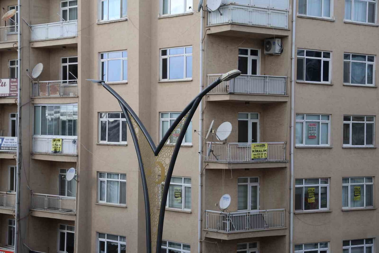 EMLAKÇILARDA, YETKİ BELGESİ DÖNEMİ BAŞLIYOR