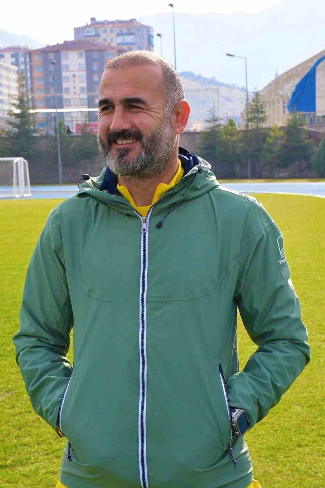 ERCİYES 38 FUTBOL KULÜBÜ'NDEKİ GÖREVİ SONA EREN TEKNİK DİREKTÖR GÖKHAN ÜNAL 12 MAÇTA 18 PUAN...